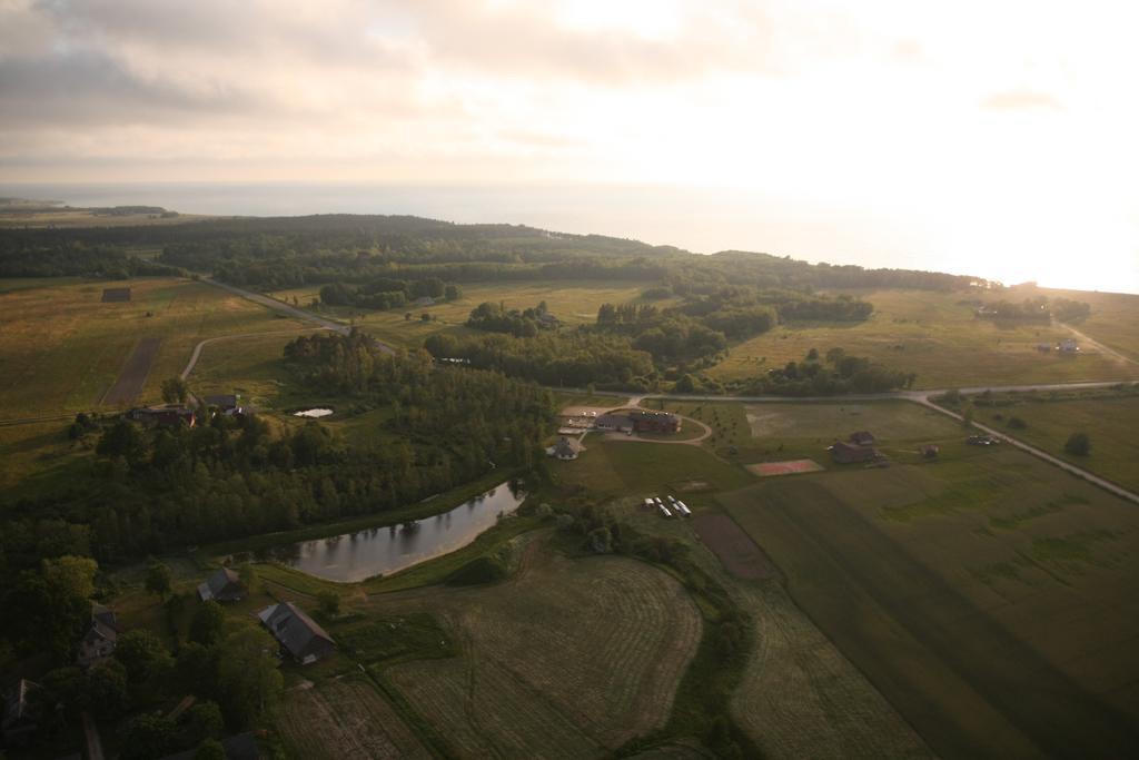 Liedags Guesthouse Jurkalne Bagian luar foto
